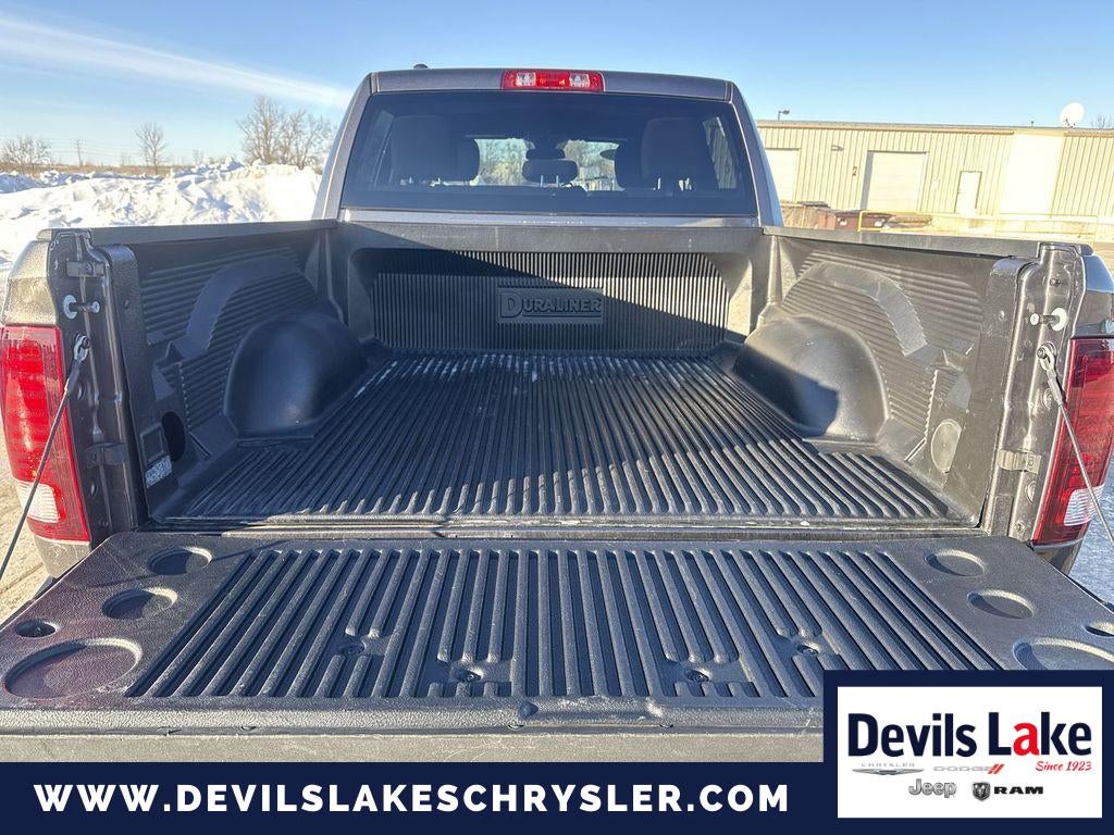 2024 RAM 1500 Classic Warlock Crew Cab 4x4 5'7' Box