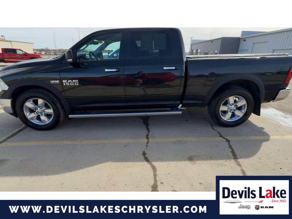 2017 RAM 1500 Big Horn Crew Cab 4x4 6'4' Box