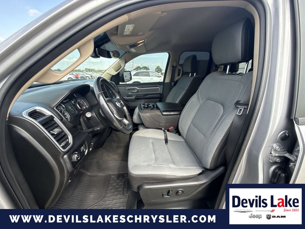 2020 RAM 1500 Big Horn Quad Cab 4x4 6'4' Box