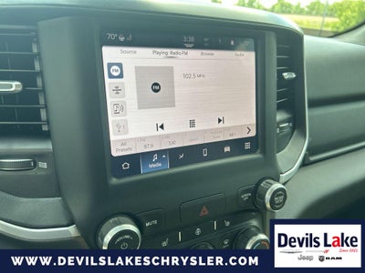 2022 RAM 1500 Big Horn Quad Cab 4x4 6'4' Box