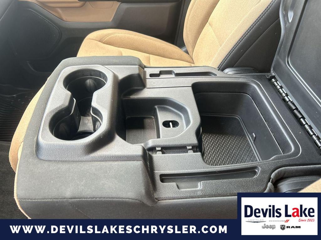 2022 RAM 1500 Big Horn Quad Cab 4x4 6'4' Box