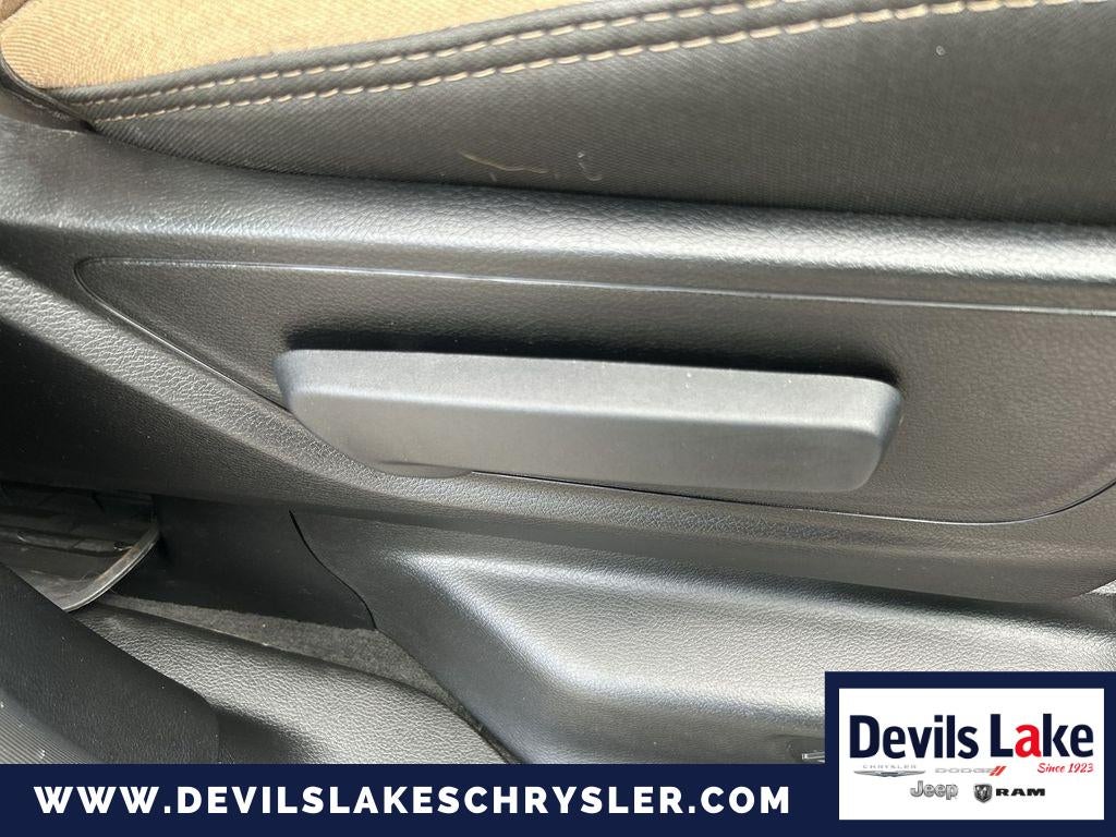 2022 RAM 1500 Big Horn Quad Cab 4x4 6'4' Box