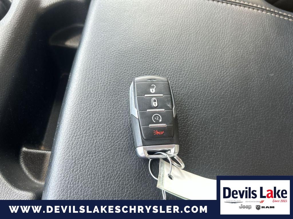 2022 RAM 1500 Big Horn Quad Cab 4x4 6'4' Box