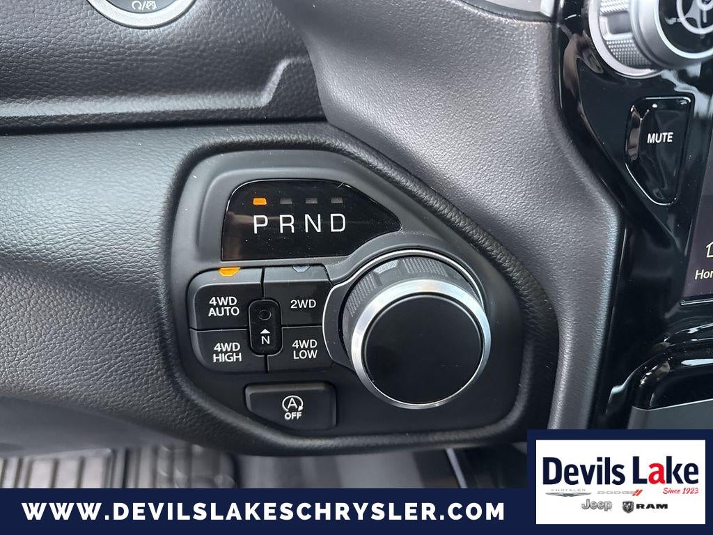 2025 RAM 1500 Big Horn Crew Cab 4x4 5'7' Box