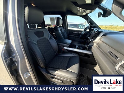 2024 RAM 1500 Big Horn Crew Cab 4x4 5'7' Box