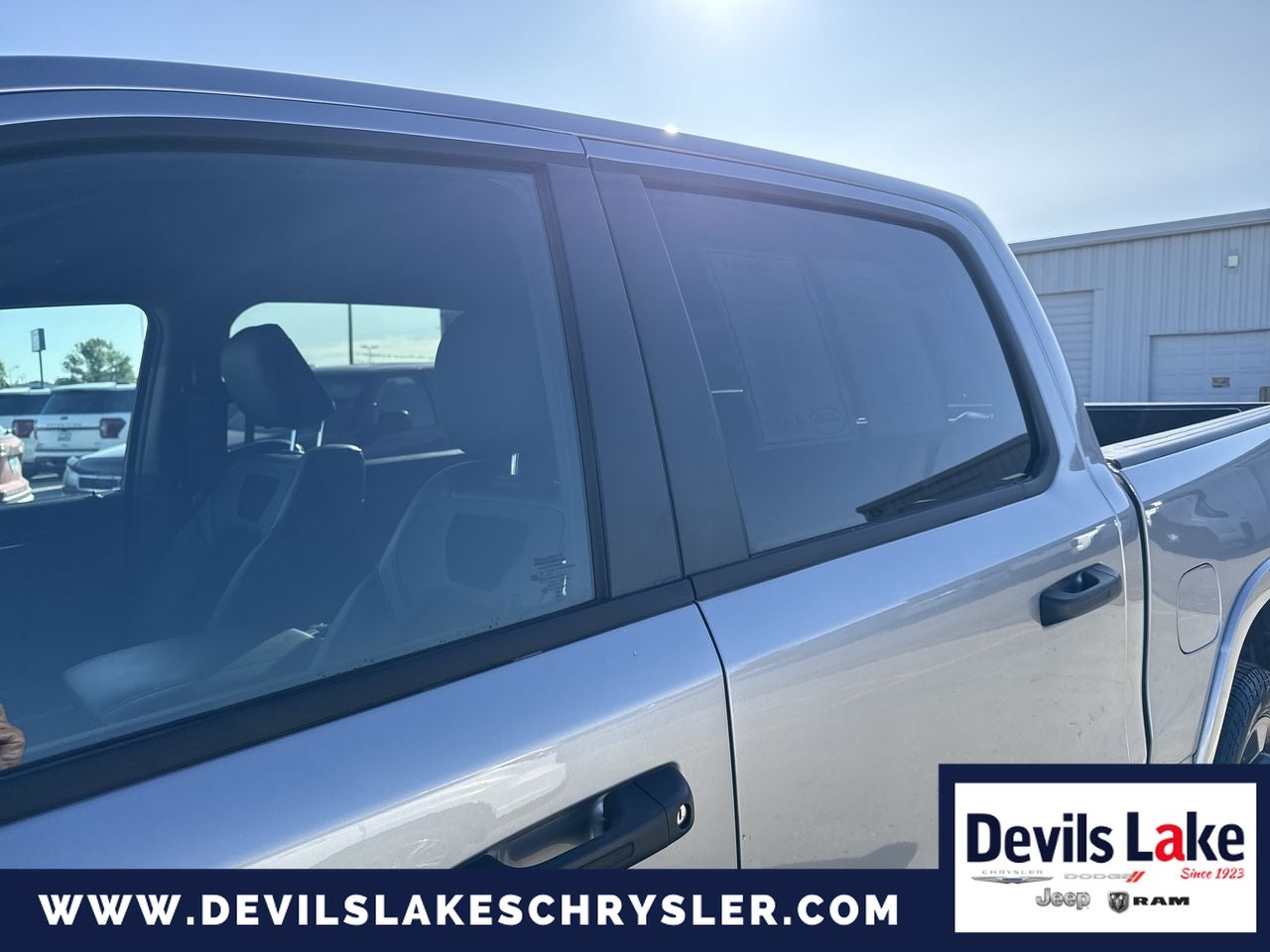 2024 RAM 1500 Big Horn Crew Cab 4x4 5'7' Box