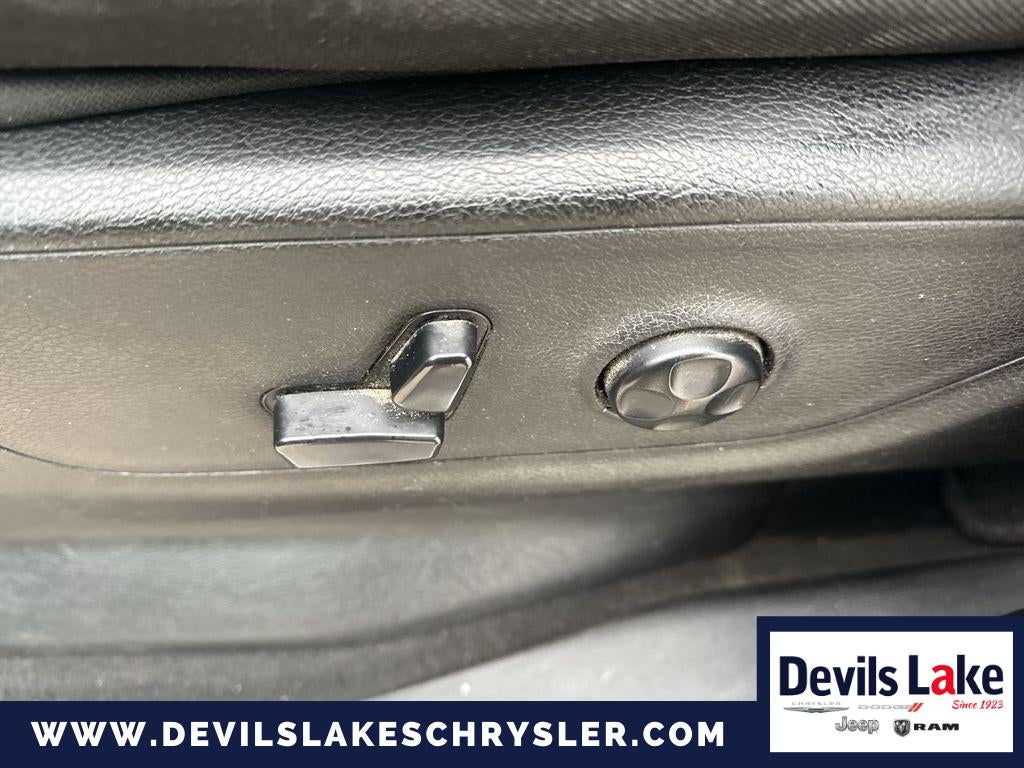 2019 RAM 1500 Big Horn/Lone Star Crew Cab 4x4 5'7' Box