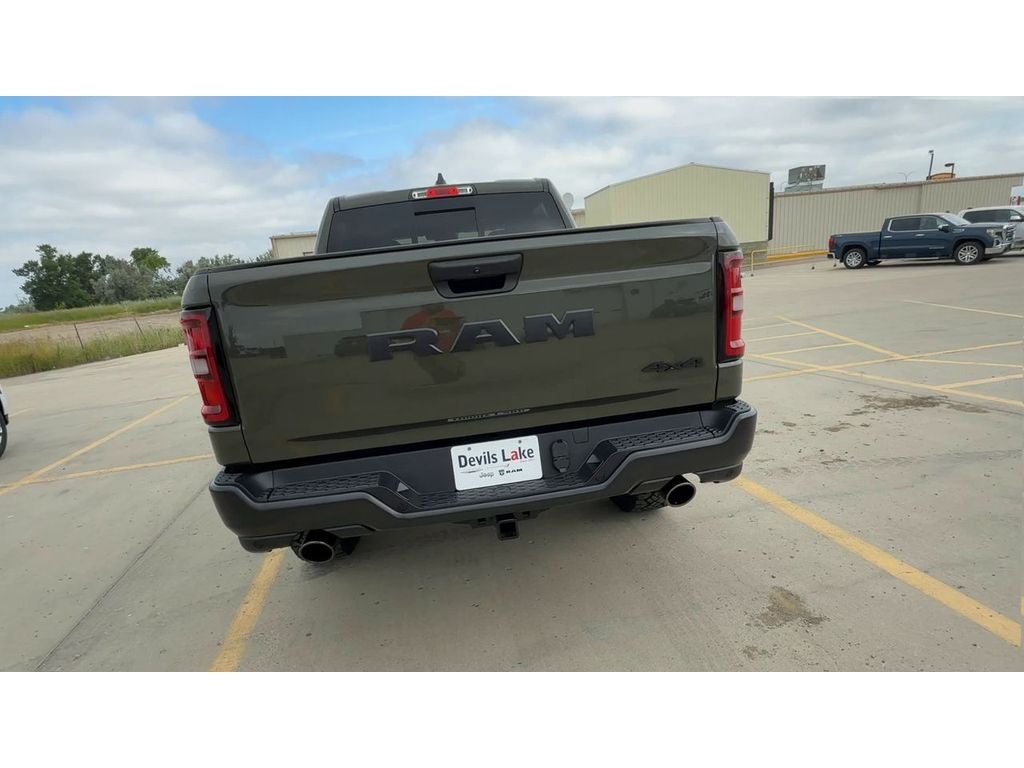 2026 RAM Ram 1500 RAM 1500 WARLOCK CREW CAB 4X4 5'7' BOX