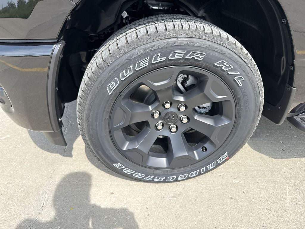 2026 RAM Ram 1500 RAM 1500 EXPRESS CREW CAB 4X4 5'7' BOX