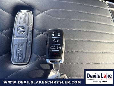 2022 RAM 1500 Limited Crew Cab 4x4 5'7' Box