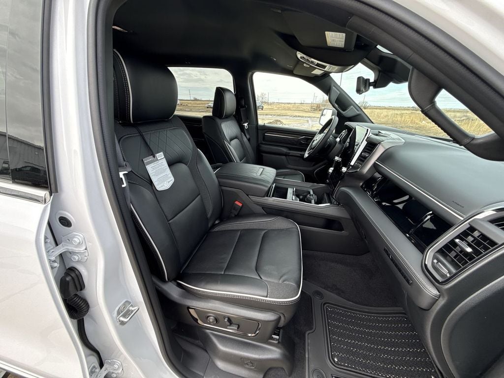 2026 RAM Ram 1500 RAM 1500 LIMITED CREW CAB 4X4 5'7' BOX