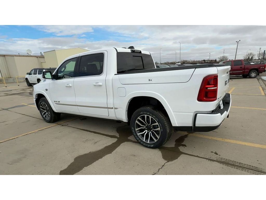 2026 RAM Ram 1500 RAM 1500 LIMITED CREW CAB 4X4 5'7' BOX