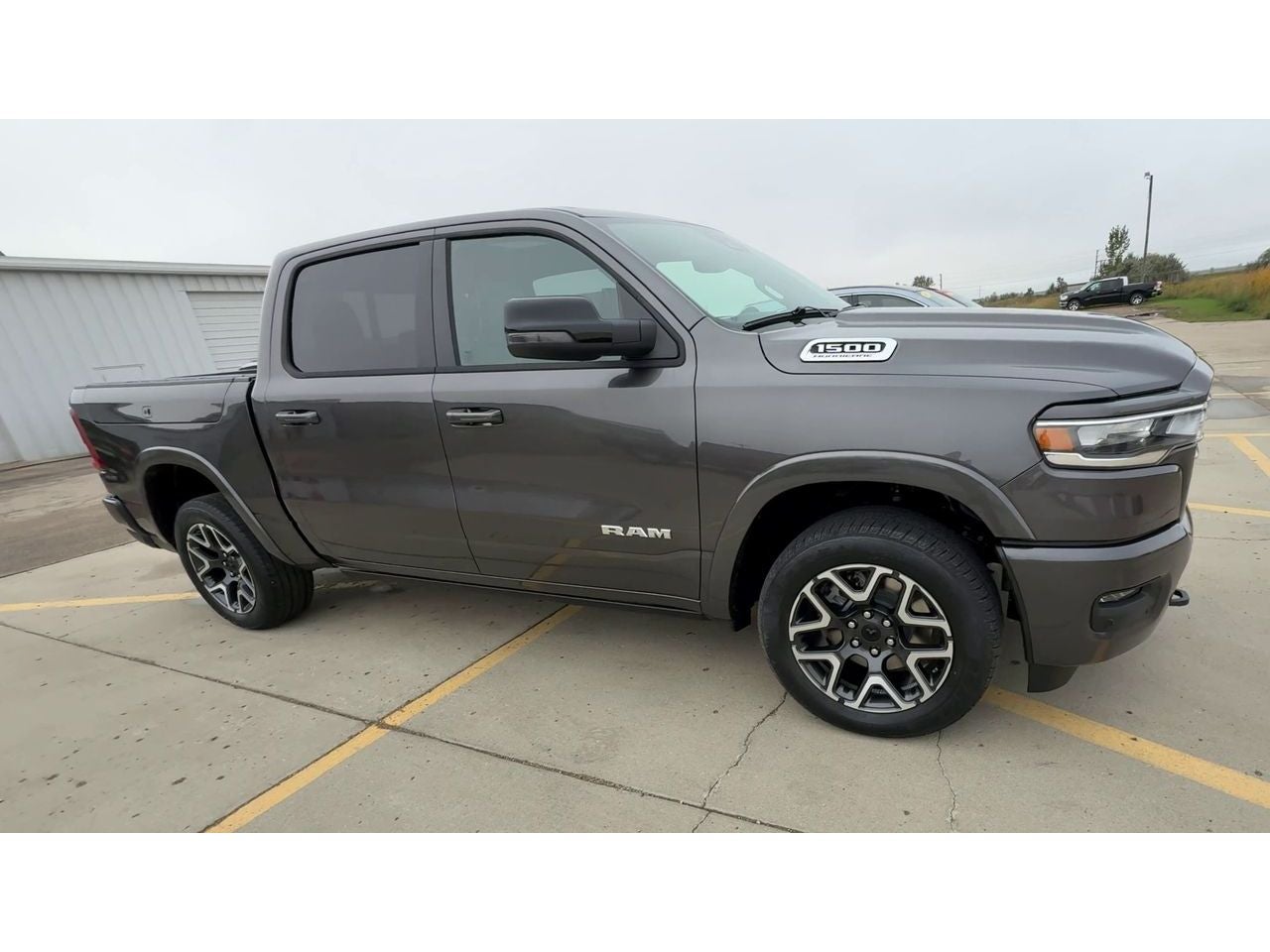 2027 RAM Ram 1500 RAM 1500 LARAMIE CREW CAB 4X4 5'7' BOX