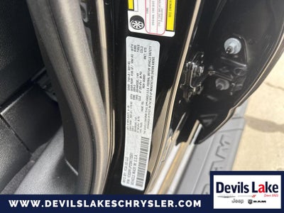 2025 RAM 1500 Laramie Crew Cab 4x4 5'7' Box