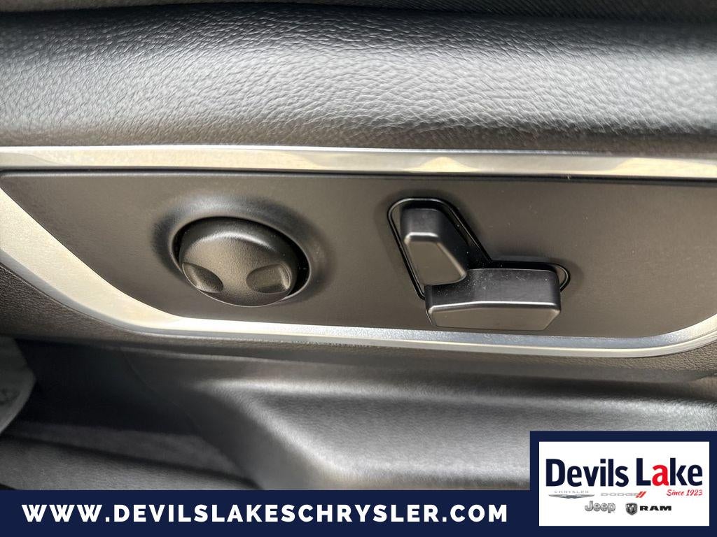 2025 RAM 1500 Laramie Crew Cab 4x4 5'7' Box