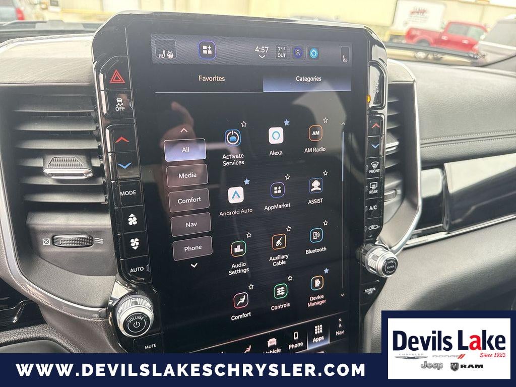 2025 RAM 1500 Laramie Crew Cab 4x4 5'7' Box