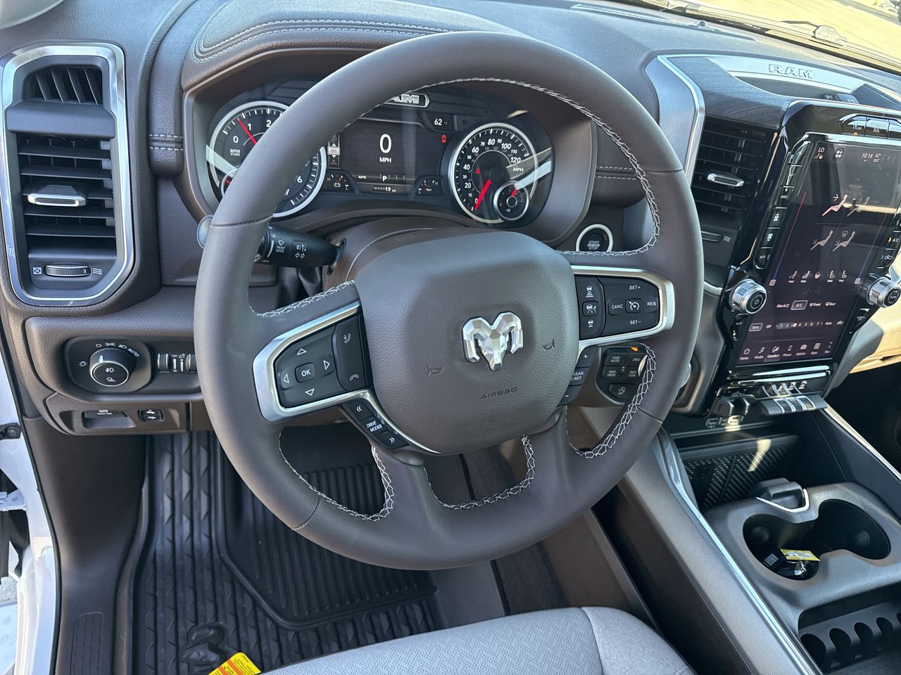 2027 RAM Ram 1500 RAM 1500 LARAMIE CREW CAB 4X4 5'7' BOX
