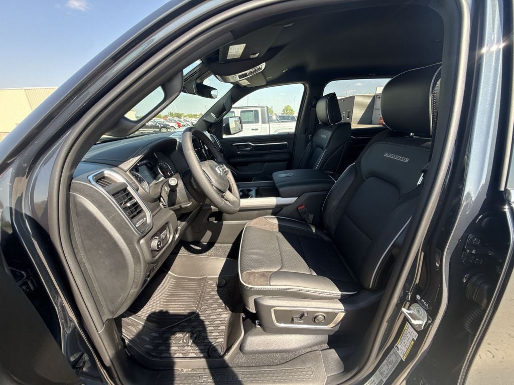 2027 RAM Ram 1500 RAM 1500 LARAMIE CREW CAB 4X4 5'7' BOX