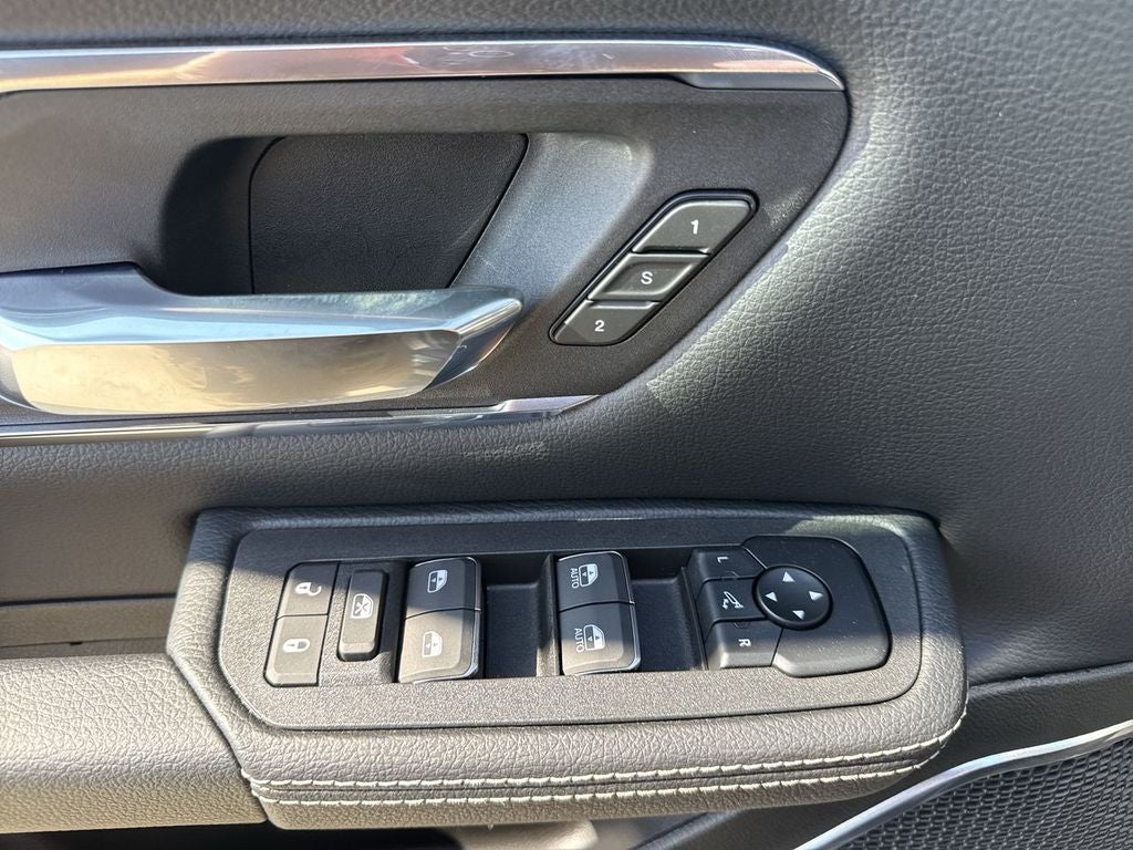 2027 RAM Ram 1500 RAM 1500 LARAMIE CREW CAB 4X4 5'7' BOX