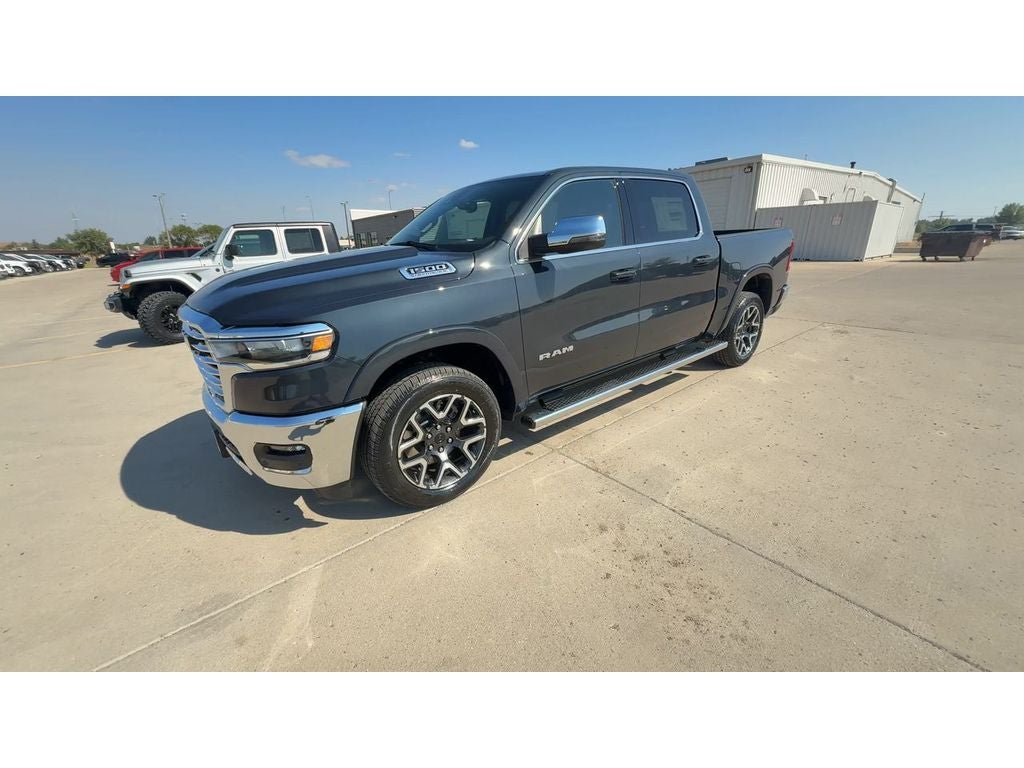 2027 RAM Ram 1500 RAM 1500 LARAMIE CREW CAB 4X4 5'7' BOX