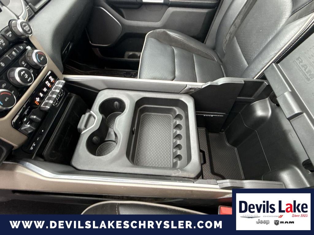 2019 RAM 1500 Laramie Crew Cab 4x4 5'7' Box