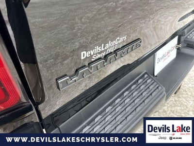 2019 RAM 1500 Laramie Crew Cab 4x4 5'7' Box