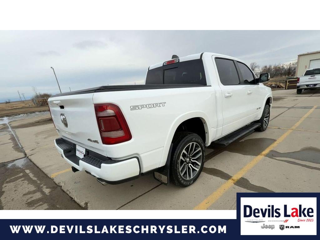 2020 RAM 1500 Laramie Crew Cab 4x4 5'7' Box