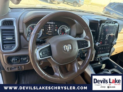 2021 RAM 1500 Laramie Crew Cab 4x4 5'7' Box