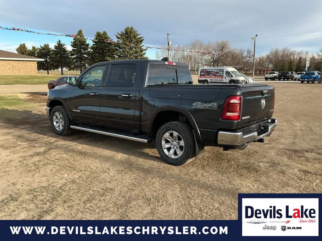 2020 RAM 1500 Laramie Crew Cab 4x4 5'7' Box