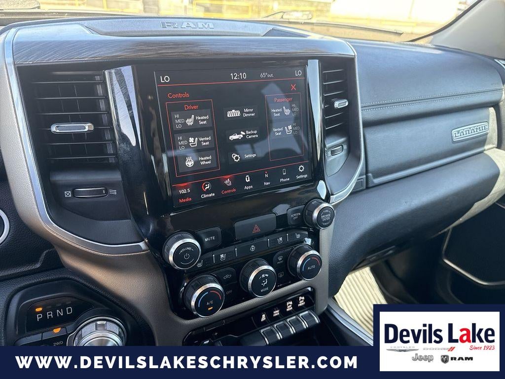 2020 RAM 1500 Laramie Crew Cab 4x4 5'7' Box