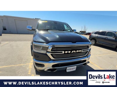 2020 RAM 1500 Laramie Crew Cab 4x4 5'7' Box
