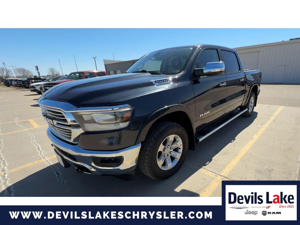 2020 RAM 1500 Laramie Crew Cab 4x4 5'7' Box