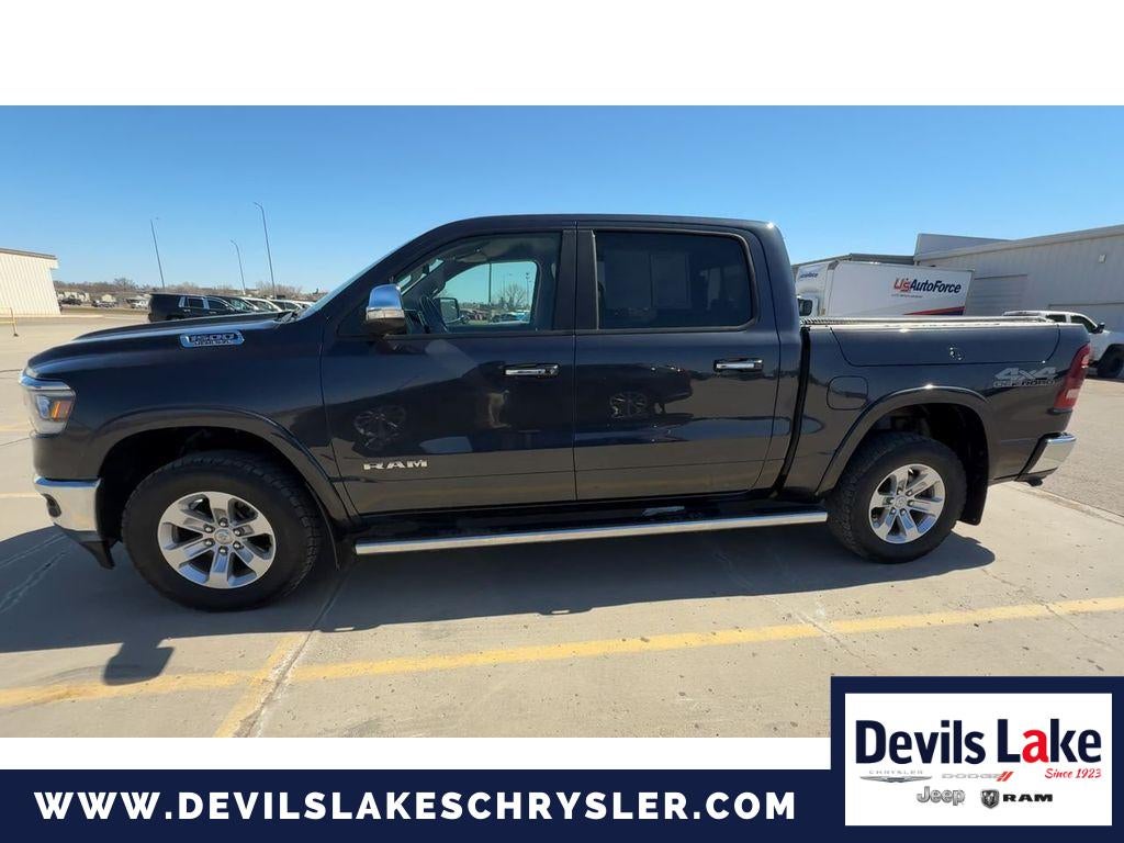 2020 RAM 1500 Laramie Crew Cab 4x4 5'7' Box