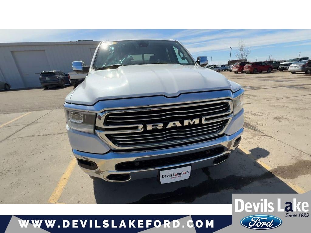 2020 RAM 1500 Laramie Crew Cab 4x4 5'7' Box