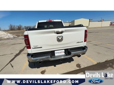 2020 RAM 1500 Laramie Crew Cab 4x4 5'7' Box