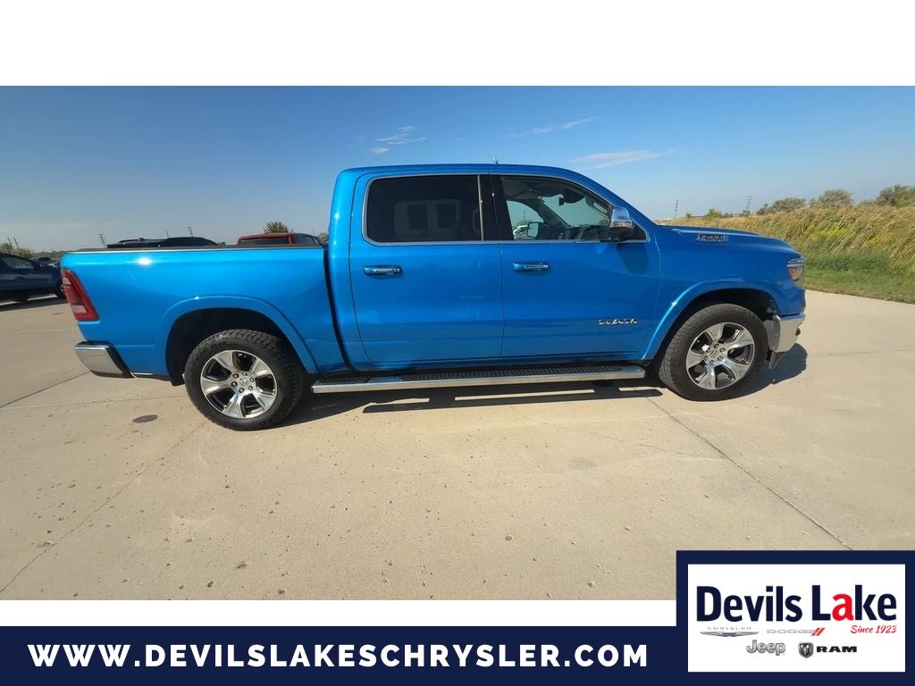 2022 RAM 1500 Laramie Crew Cab 4x4 5'7' Box