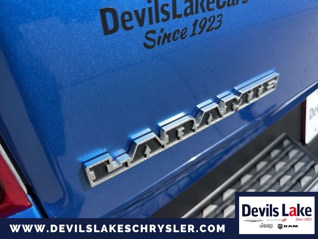 2022 RAM 1500 Laramie Crew Cab 4x4 5'7' Box