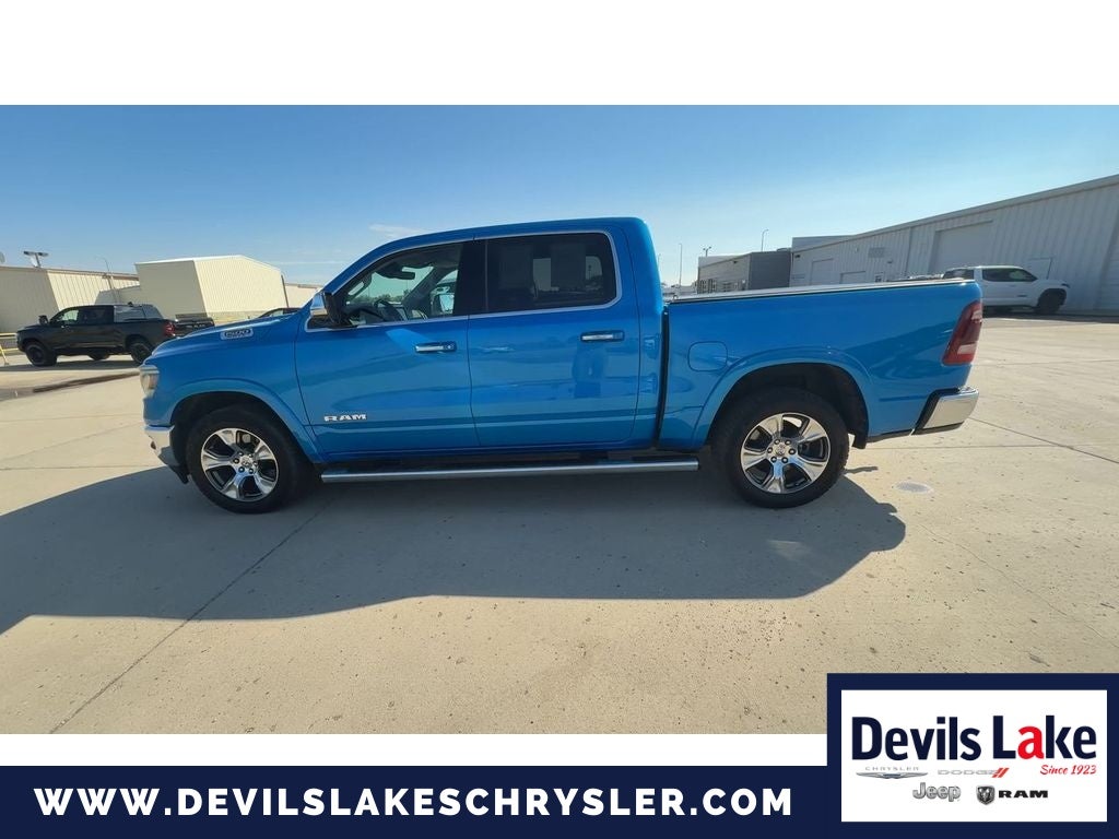 2022 RAM 1500 Laramie Crew Cab 4x4 5'7' Box