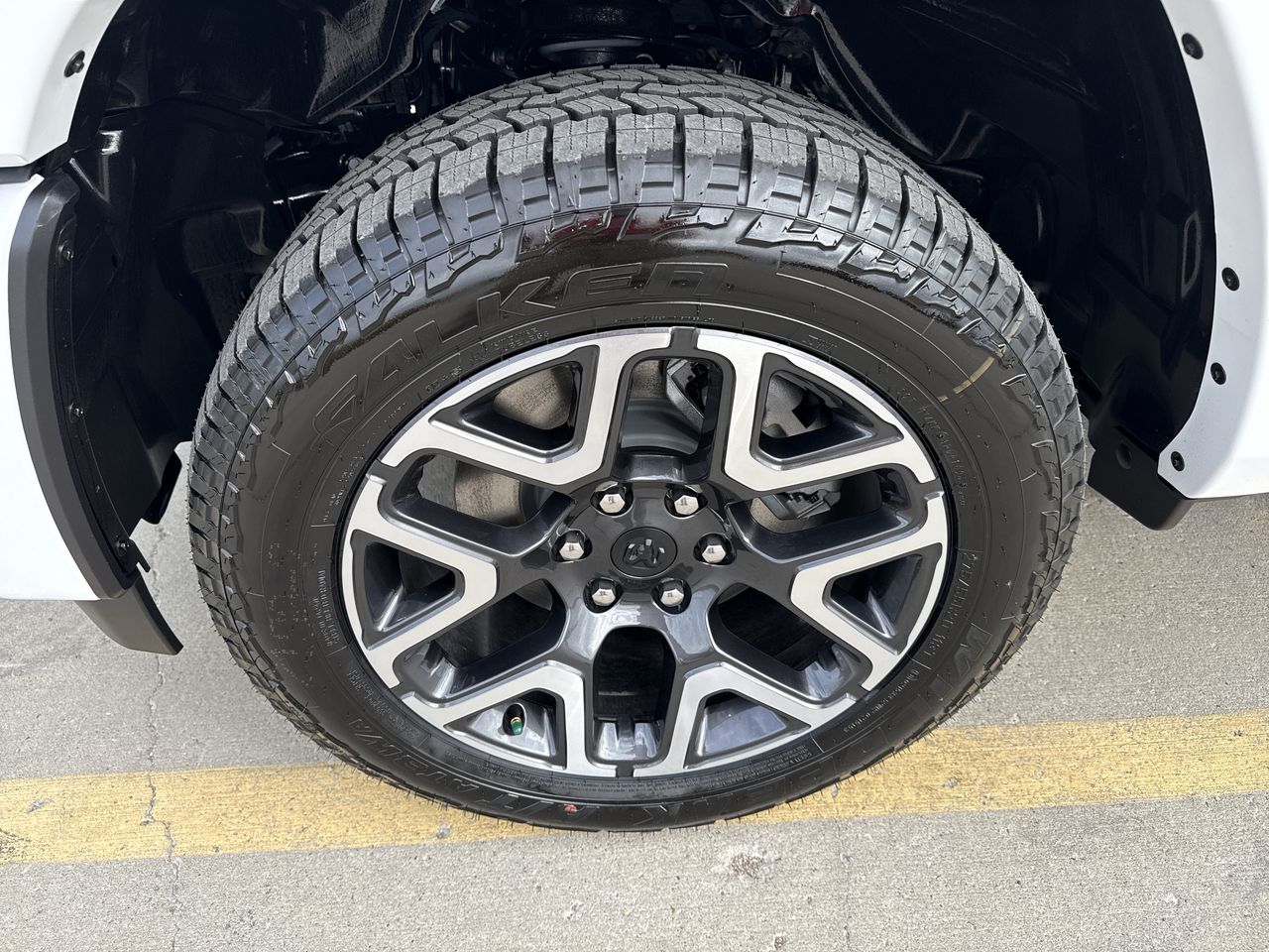 2027 RAM Ram 1500 RAM 1500 LARAMIE CREW CAB 4X4 5'7' BOX
