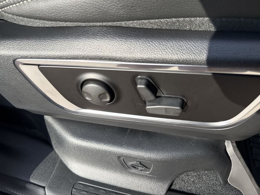 2027 RAM Ram 1500 Pickup Laramie - Photo 30