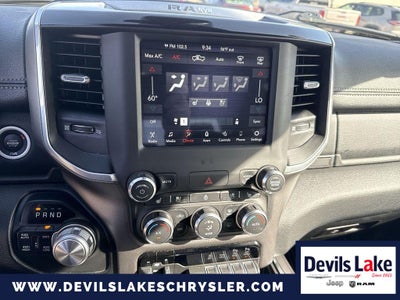 2020 RAM 1500 Laramie Crew Cab 4x4 5'7' Box
