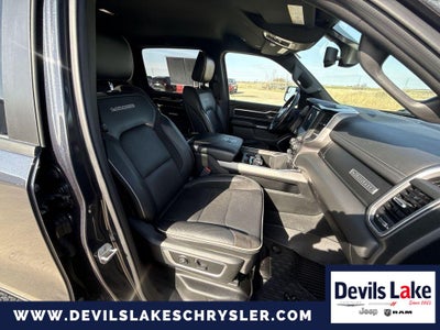 2020 RAM 1500 Laramie Crew Cab 4x4 5'7' Box