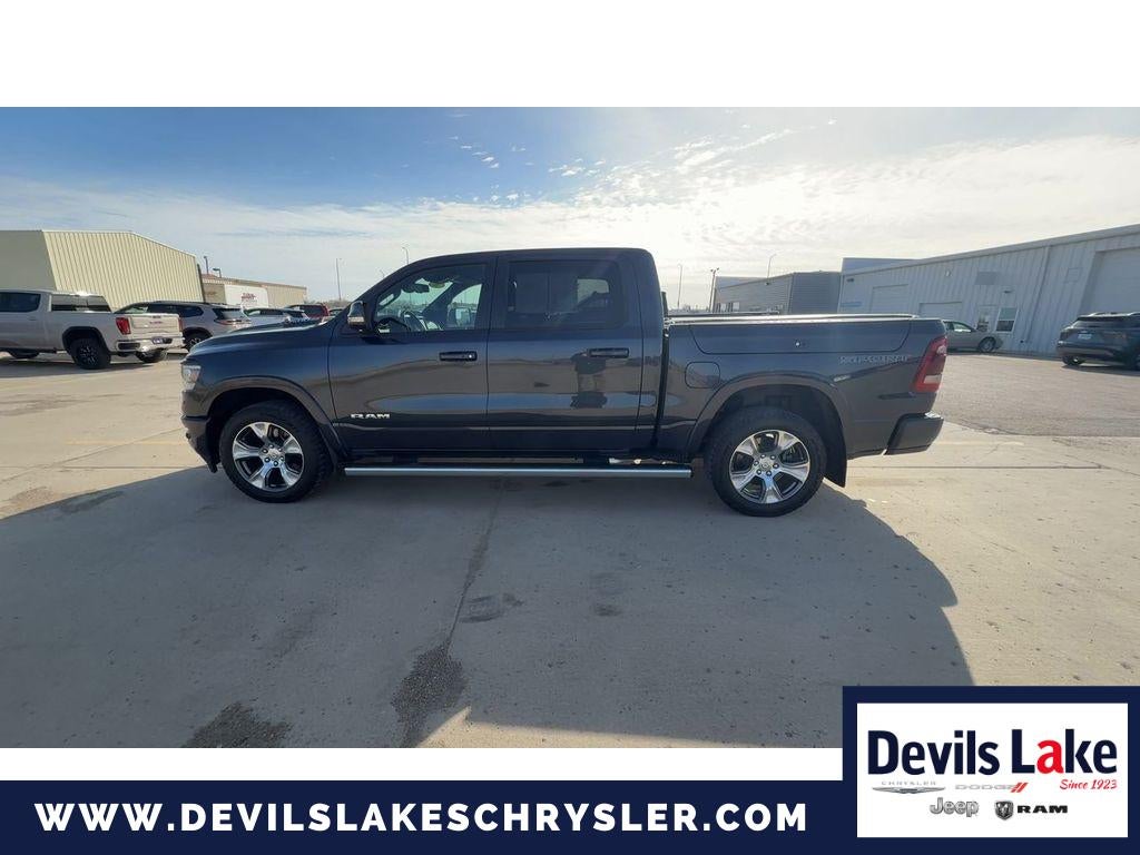 2020 RAM 1500 Laramie Crew Cab 4x4 5'7' Box