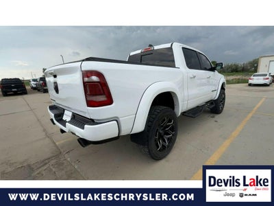 2022 RAM 1500 Laramie Crew Cab 4x4 5'7' Box
