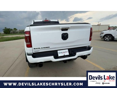 2022 RAM 1500 Laramie Crew Cab 4x4 5'7' Box