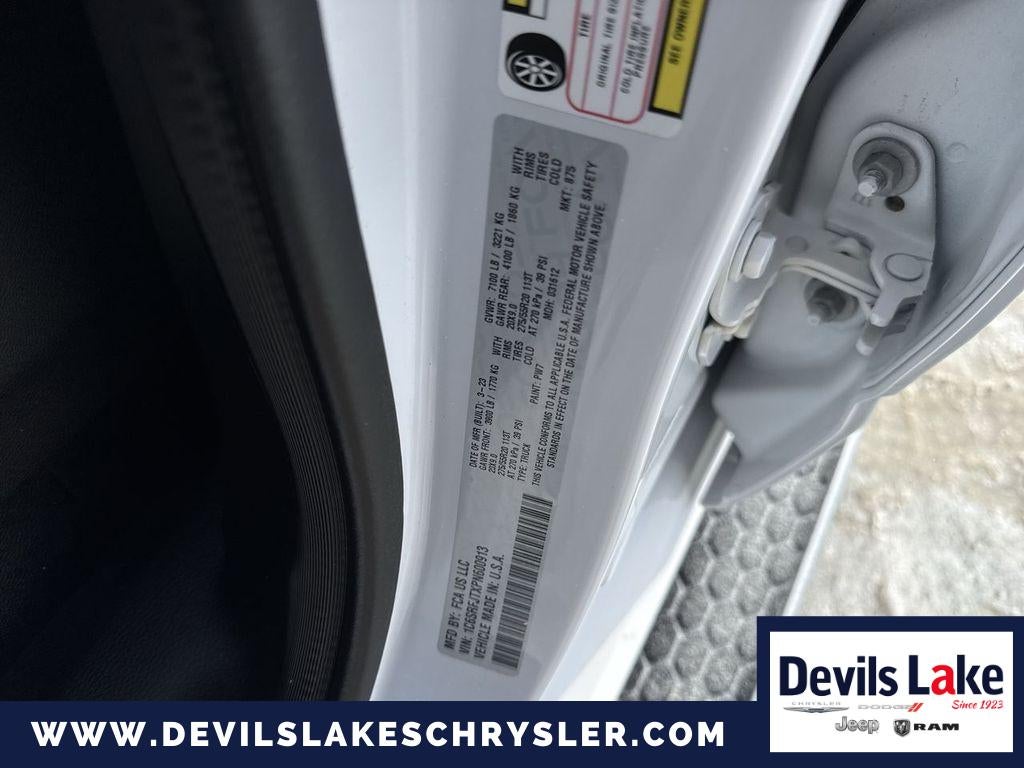 2023 RAM 1500 Laramie Crew Cab 4x4 5'7' Box