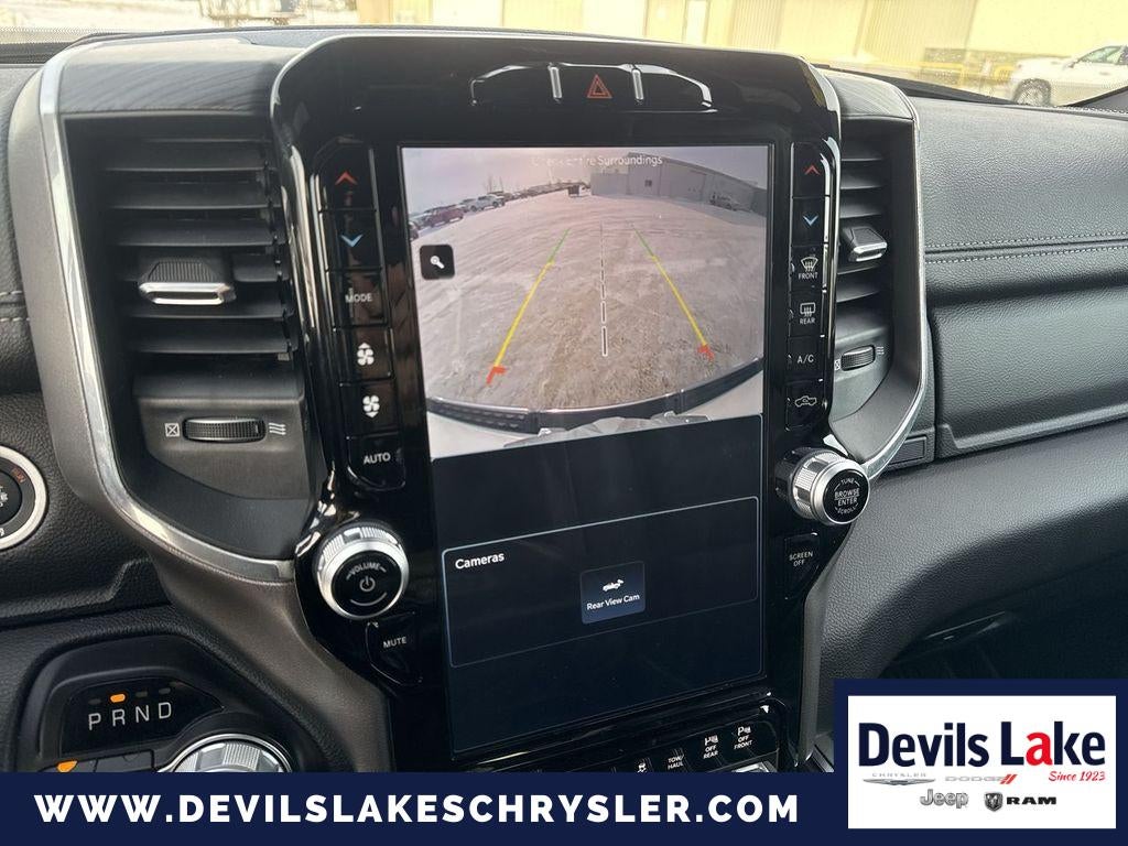 2023 RAM 1500 Laramie Crew Cab 4x4 5'7' Box