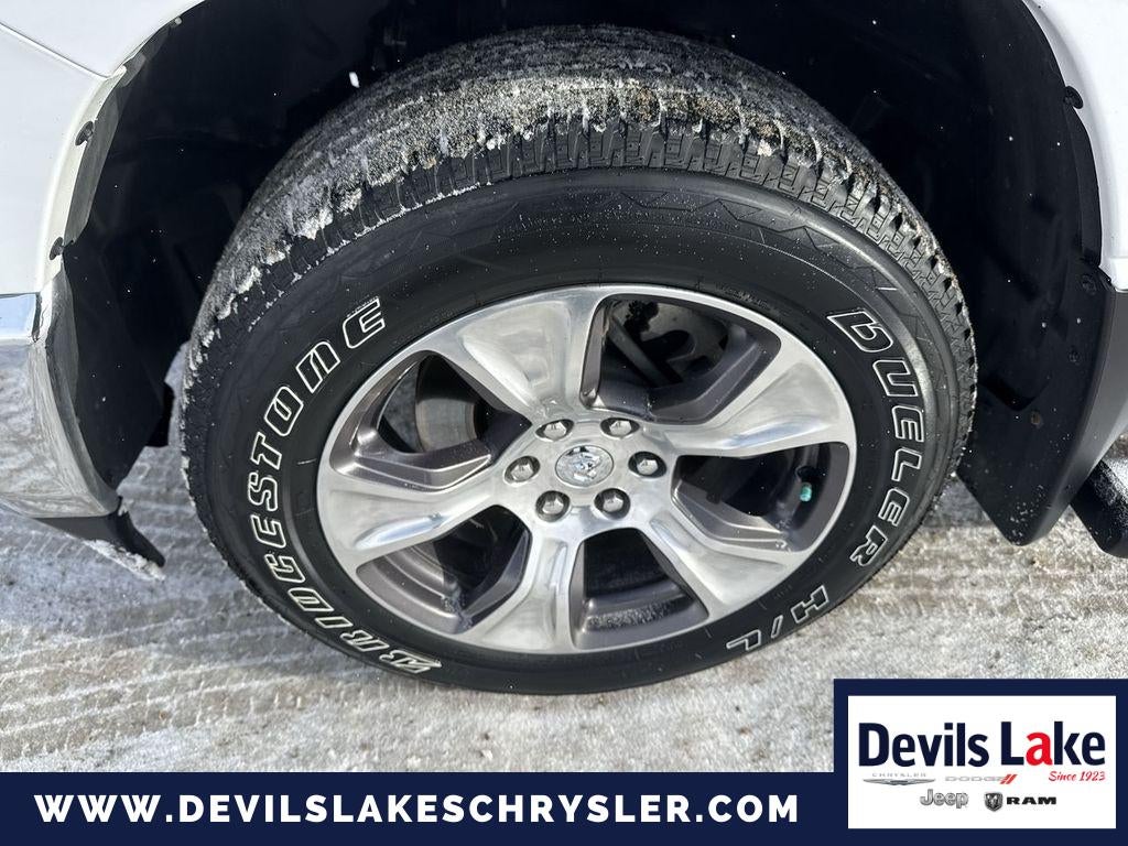 2023 RAM 1500 Laramie Crew Cab 4x4 5'7' Box