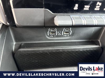 2023 RAM 1500 Laramie Crew Cab 4x4 5'7' Box