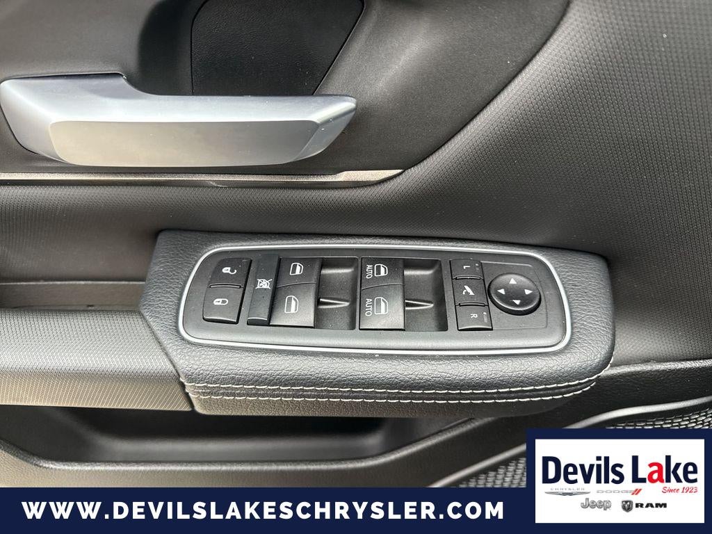 2020 RAM 1500 Rebel Crew Cab 4x4 5'7' Box